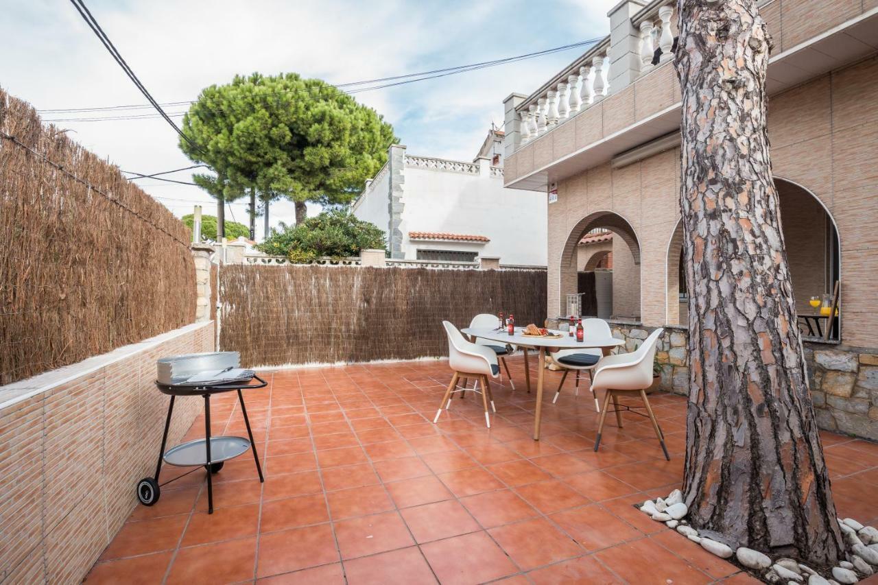Vila Casa Samara Castelldefels Exteriér fotografie