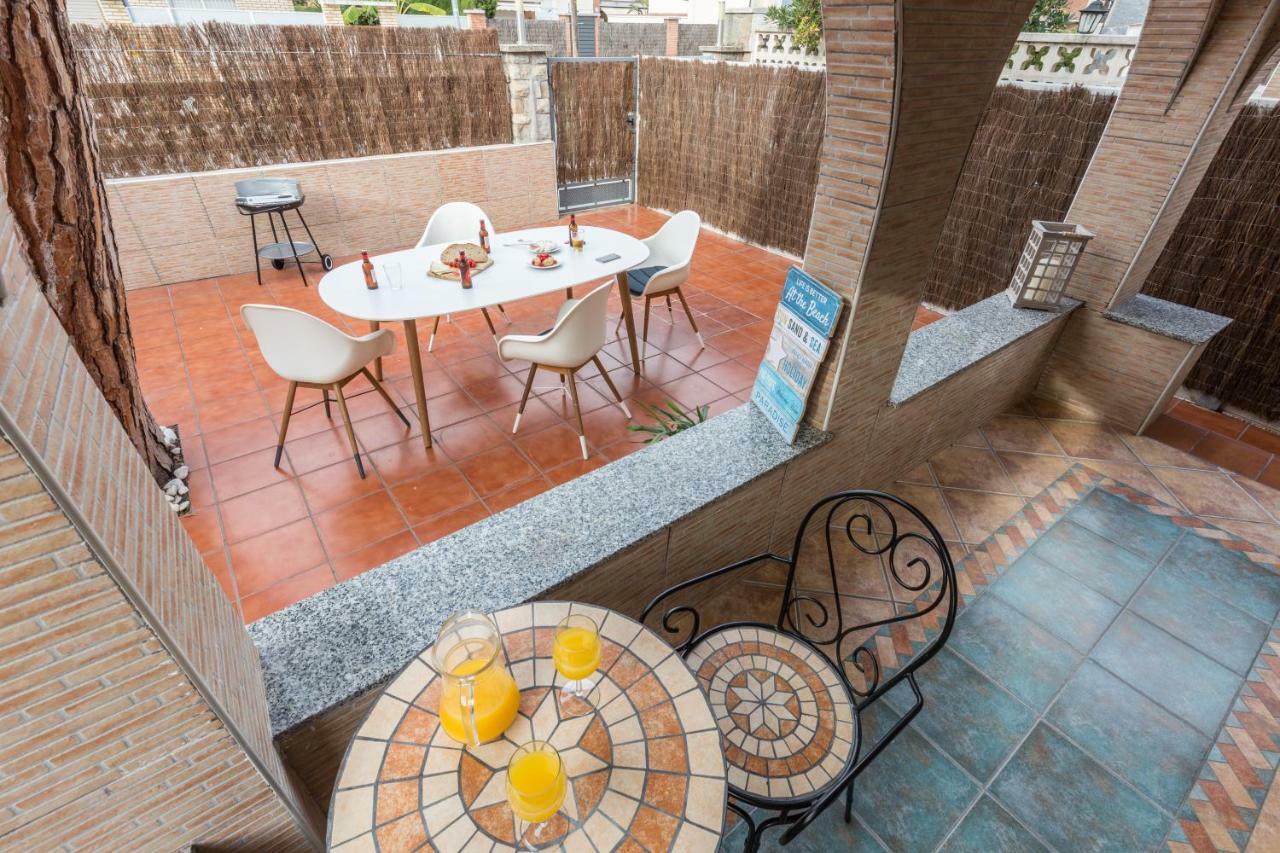 Vila Casa Samara Castelldefels Exteriér fotografie